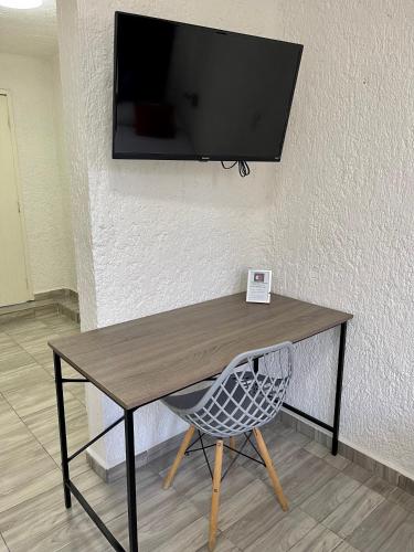 Farallon Inn – Cancun, TX
