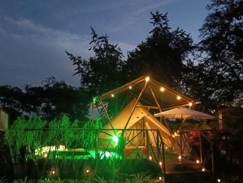 La villa Glamping, Buga