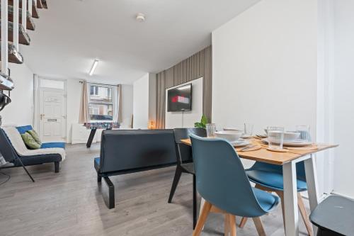 The Sheriff's Den in 達勒斯