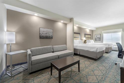 Best Western Plus McPherson - image 10