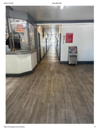 ล็อบบี้, Roxy Hotel near โรงละครกรีก