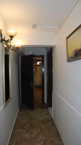 Blue Eye Suites - image 2