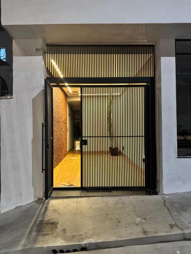 酒店外观, Apt novo no centro com garagem perto de tudo que você precisa (Apt novo no centro com garagem perto de tudo que voce precisa) in 多斯伊佩斯