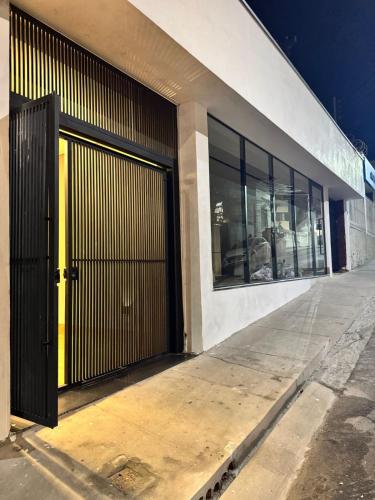 酒店外观, Apt novo no centro com garagem perto de tudo que você precisa (Apt novo no centro com garagem perto de tudo que voce precisa) in 多斯伊佩斯