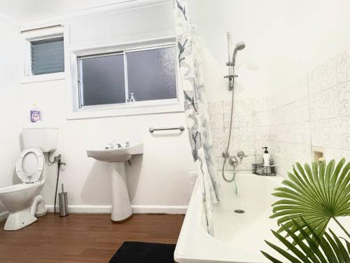 PrivateRoom#nearCity&shops#public Transport in Kew