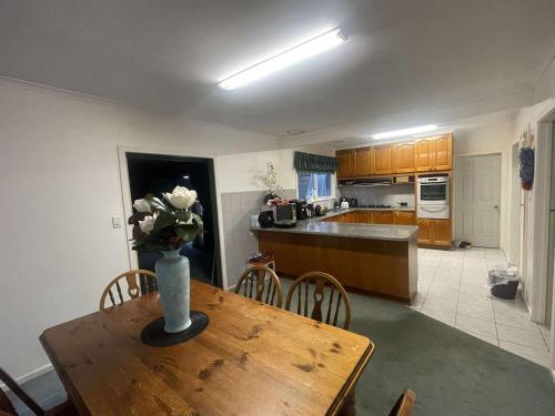 DoncasterRoom#nearCity&Freeway&Bus#WestfieldShoppingCentre in Balwyn North