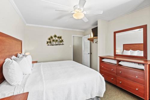Waikiki Oceanfront Inn in Wildwood Crest, USA