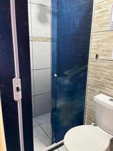 Bathroom, Casa Duplex em frente a Praia in Industrial Zone
