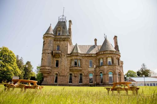 Exterior view of Cornhill Castle