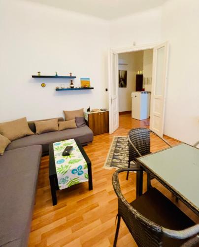 Kriszti Ráday utca 31 B - image 7