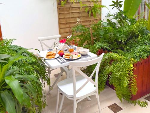 อาหารและเครื่องดื่ม, Residence Le Point Choisy in กรองด์ แบ