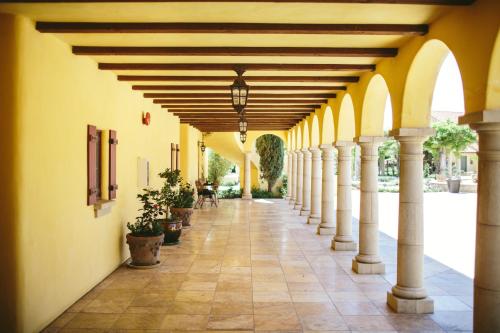 CaliPaso Winery & Villa