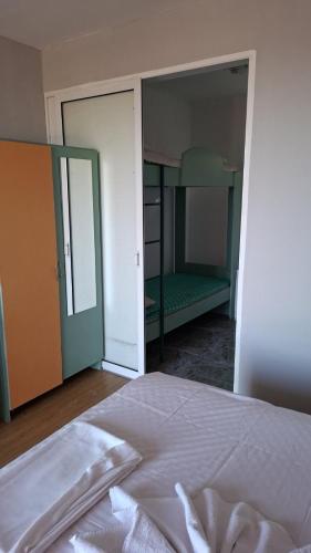 Complex Exotica, Lozenets (foto 3)