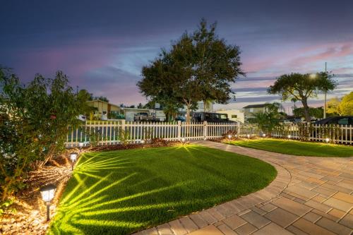 Peaceful Home Near Beach & Disneyland in Huntington Beach, USA