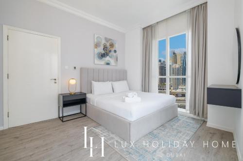 LUX The Ultimate Lake View Residence, Dubai (foto 5)