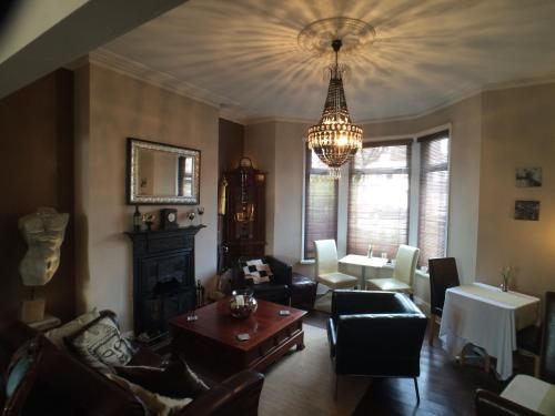 Ty Rosa Boutique B&B - image 9