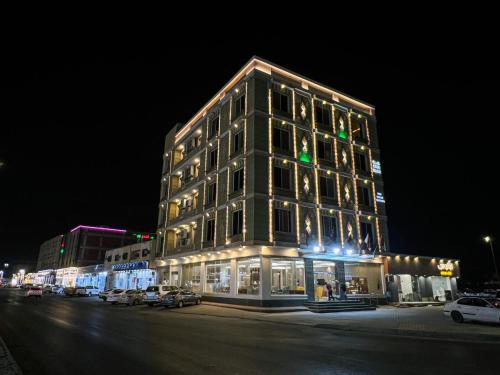 الايوان برو للشقق المخدومة, Al-Chardż