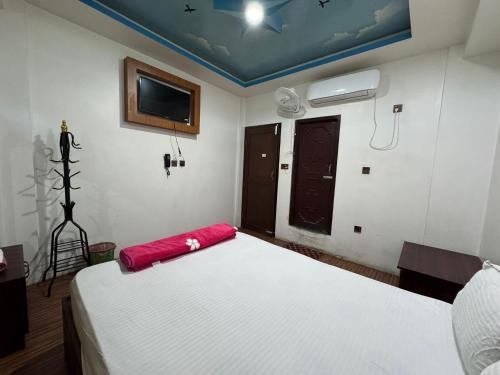 London Hotel and Lodge in Hetauda