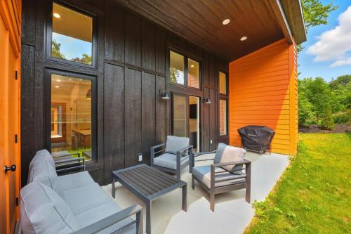500 House - Unit D townhouse
