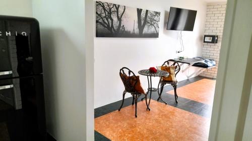 The Queenslander Motel in Palm Beach