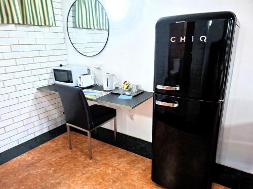 The Queenslander Motel in Palm Beach