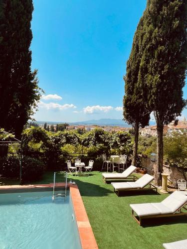 Quattro Gigli Hotel in Montopoli in Val dʼArno