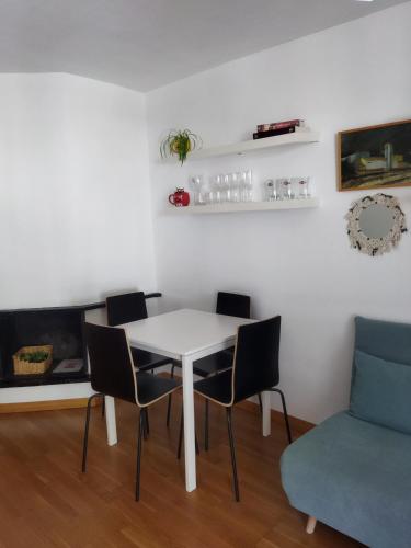 El Mirador de la Estación (El Mirador de la Estacion) in Aisa