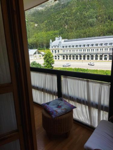 El Mirador de la Estación (El Mirador de la Estacion) in Aisa