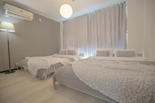 3 minutes to Shinjuku by subway-Nakanokaikan III