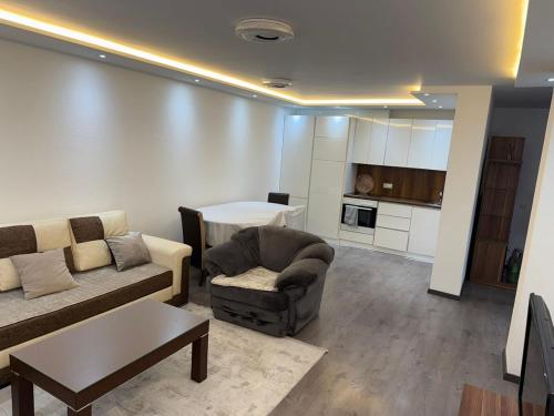 Fb apartments 2 in Gjilan