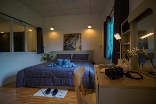 Mama's Tree Homemade Croissant, Bed & Breakfast near Suan Son (Phe Arboretum)