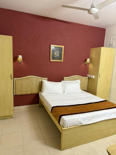 Western e-Inn near Wipro - Electronic City