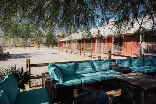 Room 3 - Downtown Joshua Tree Motel - Pet Friendly - Walk to Shops & Visitor Center, Minutes to Park