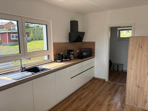 Ferienhaus Kölzer Weg Obergeschoss mit Ladestation (Ferienhaus Kolzer Weg Obergeschoss mit Ladestation) in Birken-Honigsessen