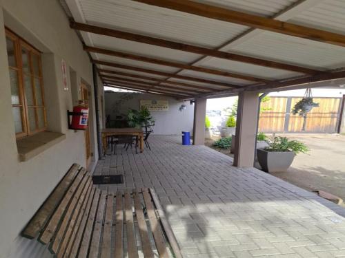 Viesnīcas āriene, Featherhouse in Colesberg