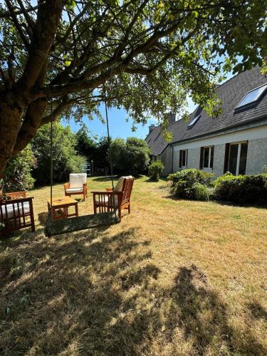 Maison trois chambres en impasse gîte à louer Kerivin