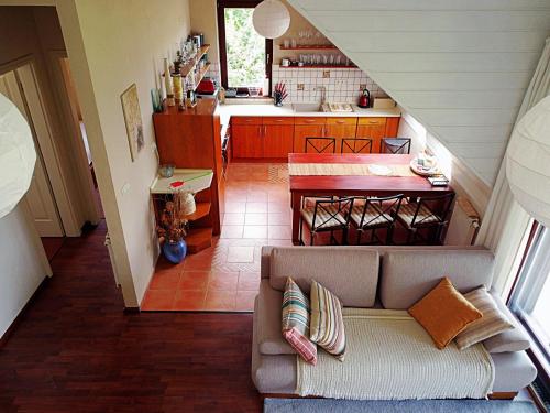 ห้องครัว, Sajkod-az Öböl Csendje (Sajkod-az Obol Csendje) in ทิฮานี่