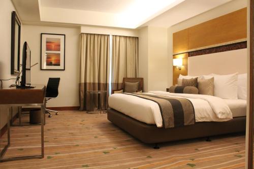 72930018 Best Western Plus The Ivywall Hotel - Palawan