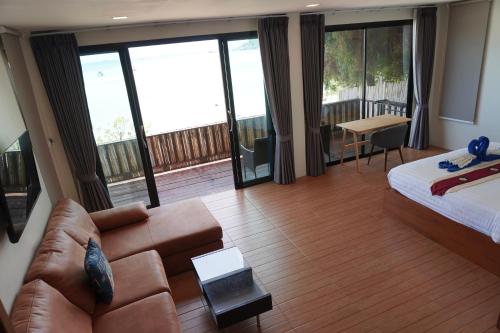 JP Resort Koh Tao in Chalok Baan Kao