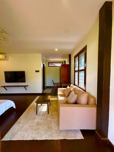 Roya Khmer House - image 5