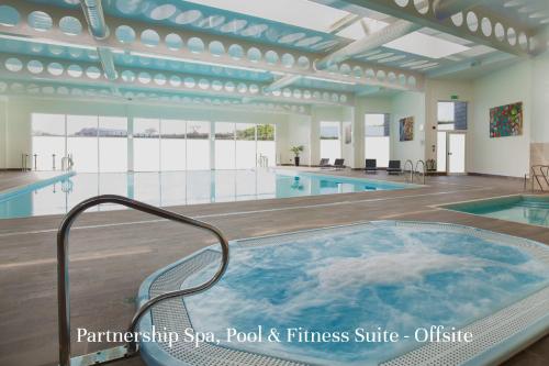 Swimming pool, Treloyhan Manor St Ives in Saint Ives (Cornwall)