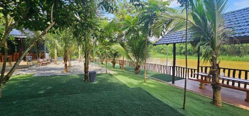Taman, Coco Retreat in Nam Cat Tien