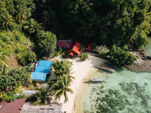 Vista exterior, Pondok Lestari Kadidiri in Tanjung Pude