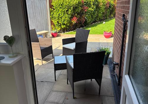 Garden, Chateau Julie in Croxteth