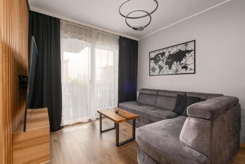 Jesionowe Apartamenty Ashwood Apartments Widok na Odrę 1,4 km od Rynku Parking Podziemny w Cenie Klimatyzacja Sauna w 1 Apt River Oder view 1,4 km Market Square Underground parking Balcony Air conditioning, Breslau (Foto 9)