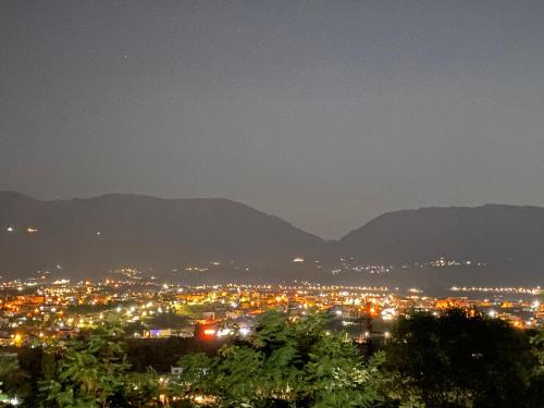 Villa 35, Tirana (photo 3)
