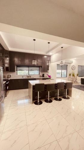 Blanco Oasis in Plantation Village