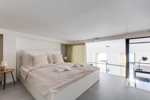 Designer Loft Apartment Holešovice, Parking, Balcony, Praga (foto 4)