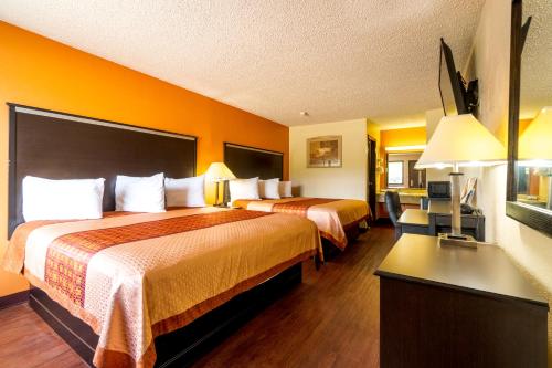 Regency Inn and Suites Bay City Texas - image 5