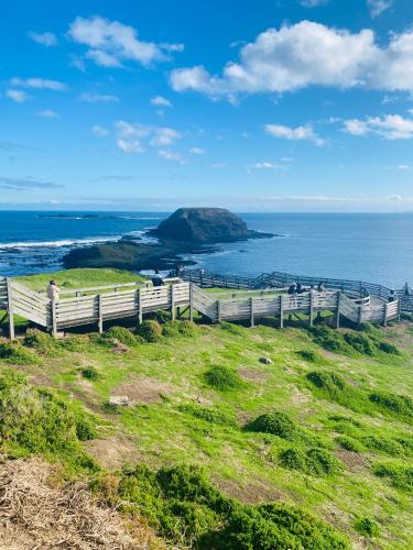 Phillip Island Beach House - Relaxed - Close to Beach - Pet Friendly in フィリップ島